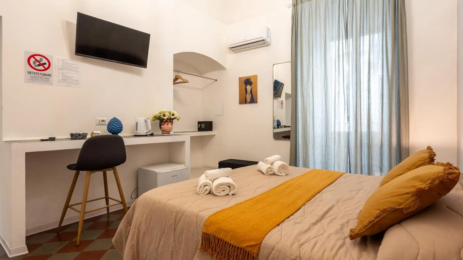Palazzo Bicocca Rooms Aeroporto di Catania Fontana Rossa Italia